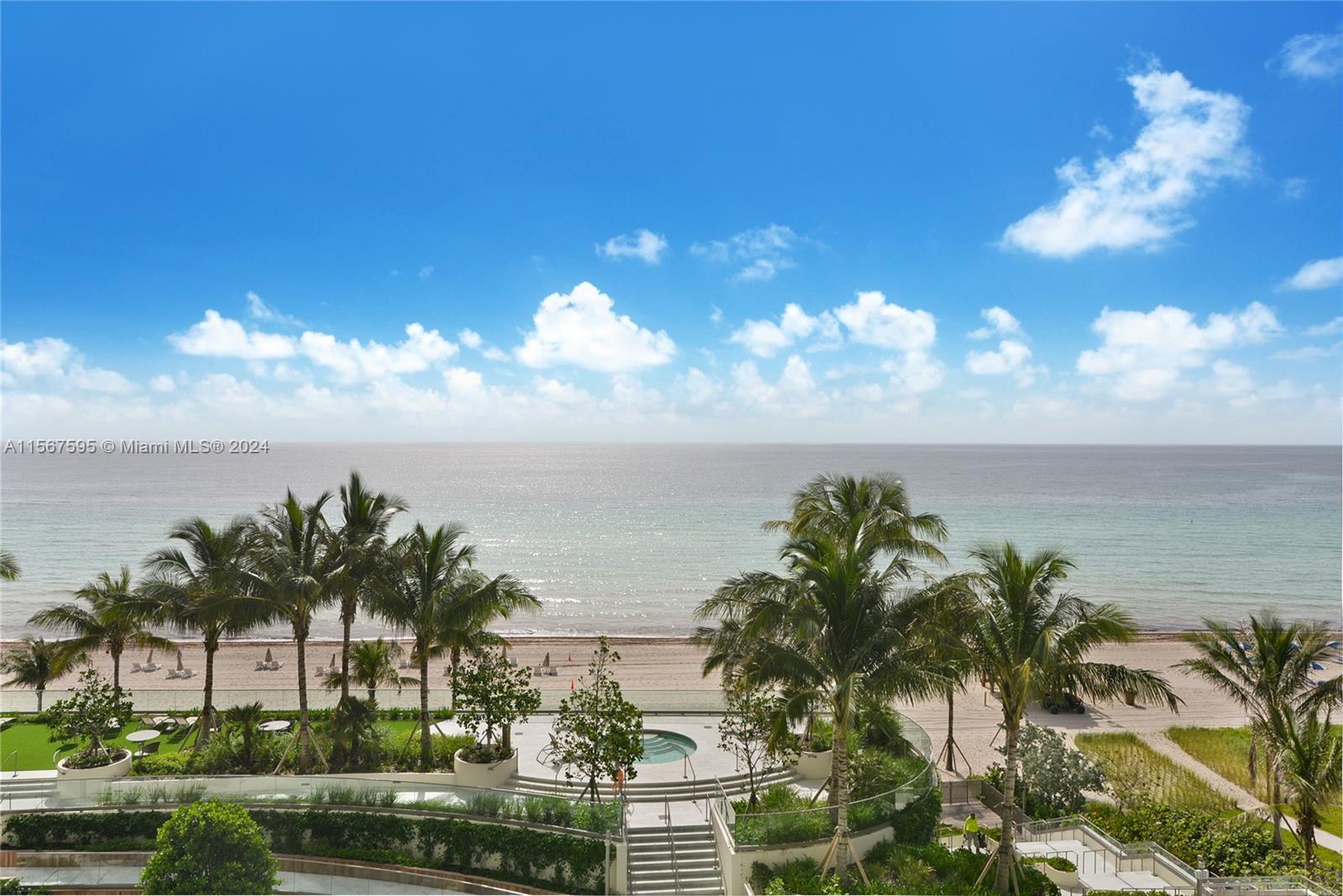 18975 Collins Ave # 503