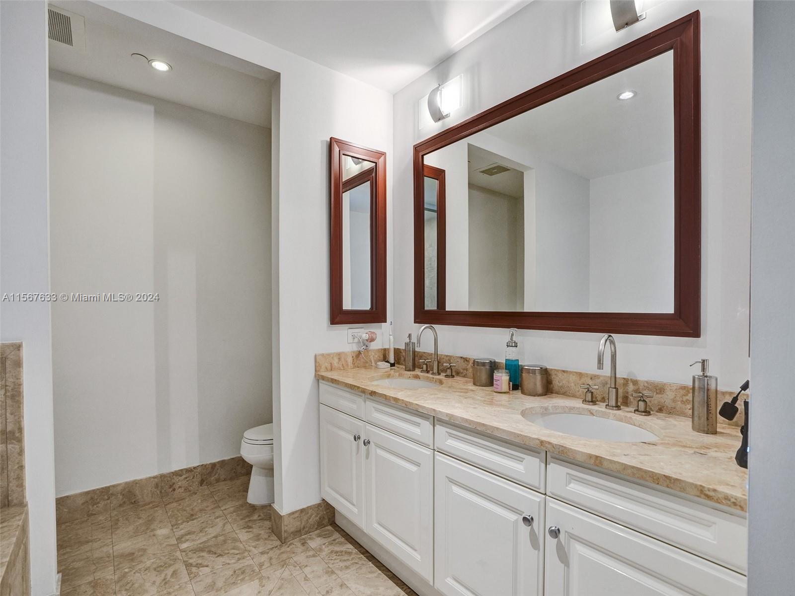 1425 Brickell Ave # 49B