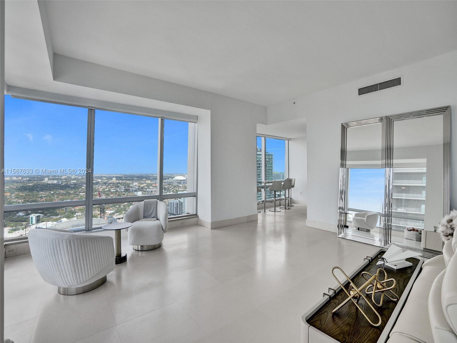1425 Brickell Ave # 49B