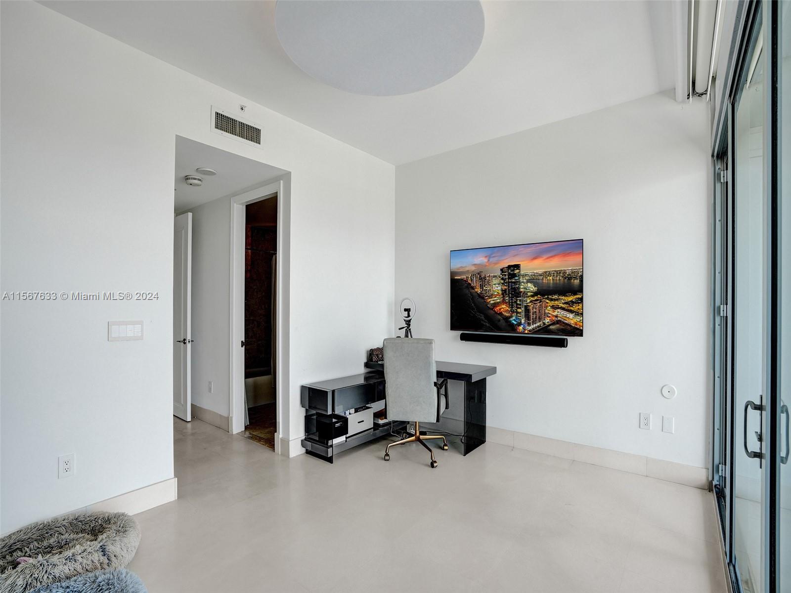 1425 Brickell Ave # 49B