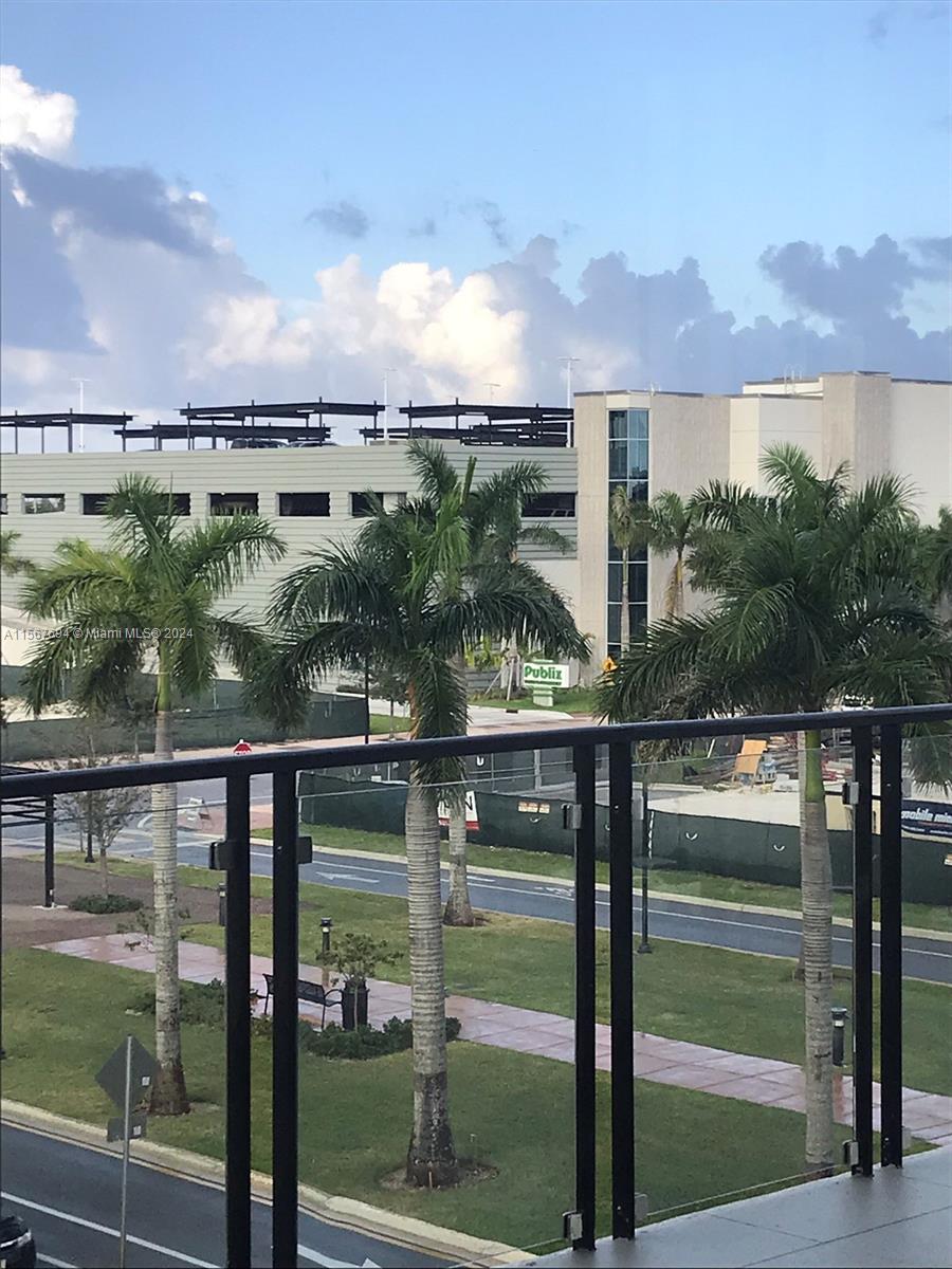 5300 Paseo Blvd # 612