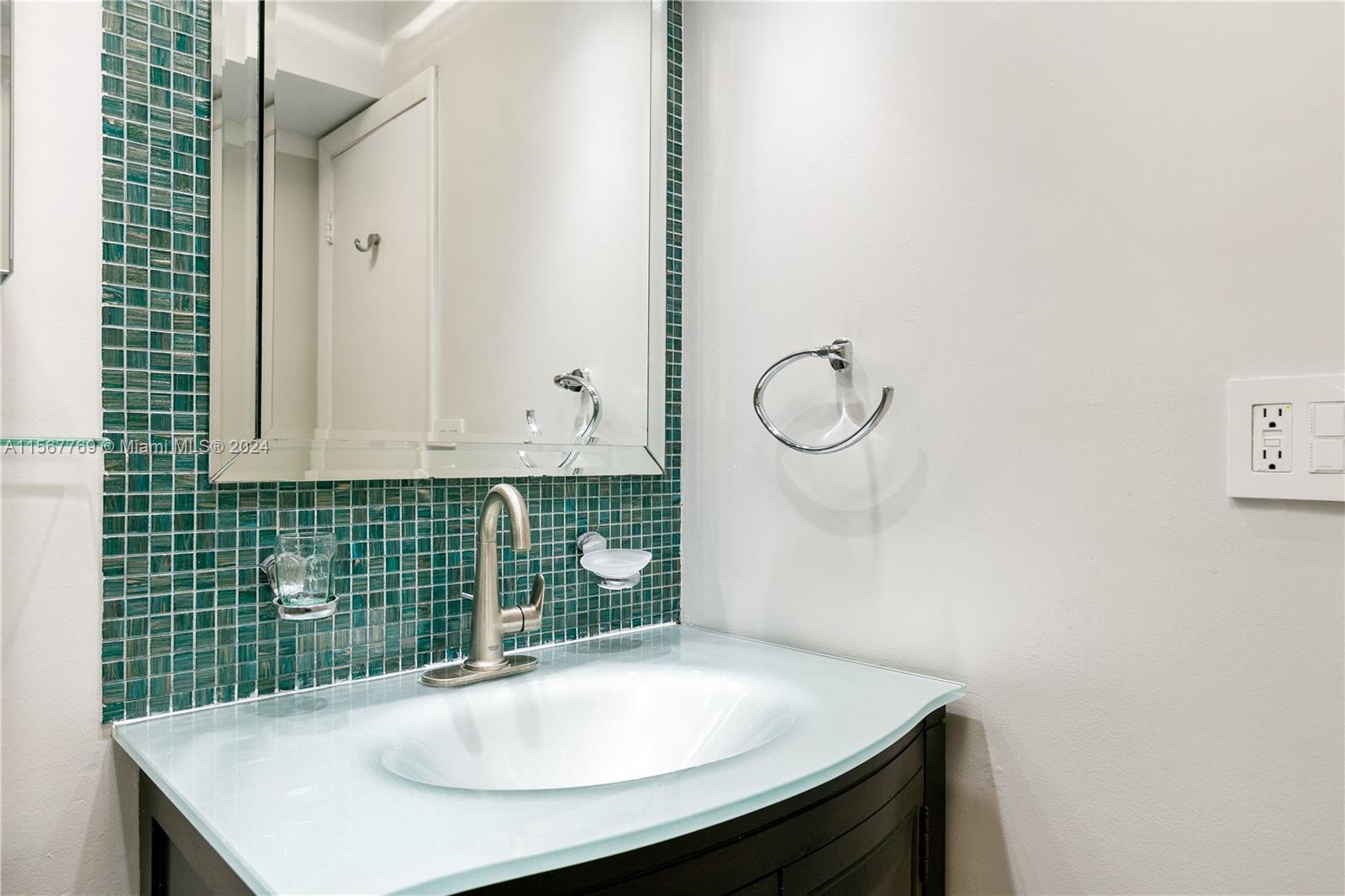 1500 S Ocean Dr # 16H