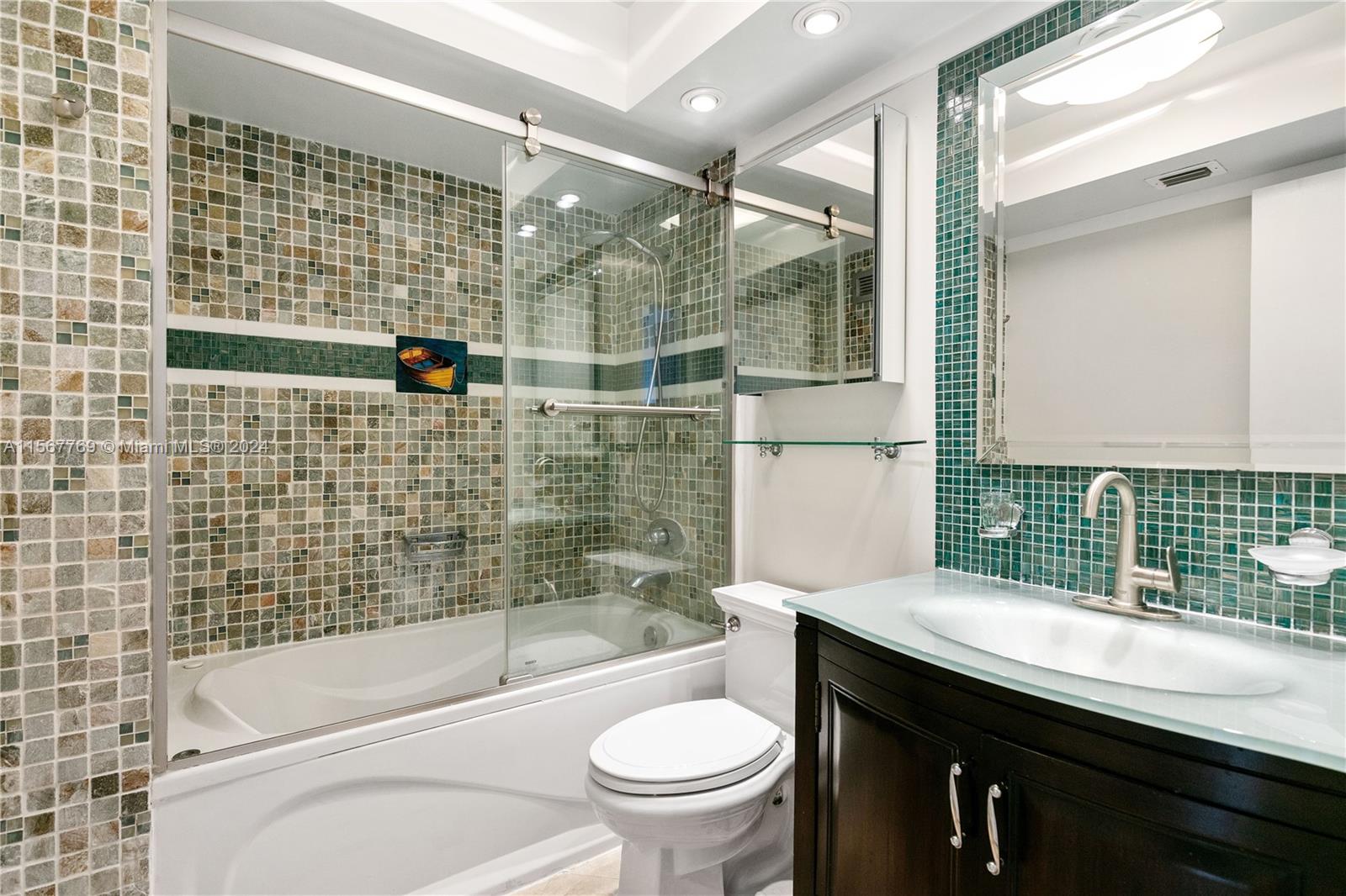1500 S Ocean Dr # 16H