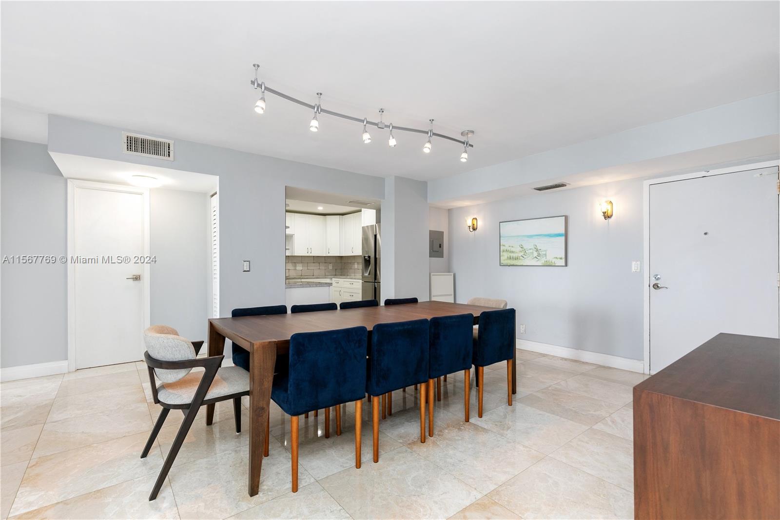 1500 S Ocean Dr # 16H
