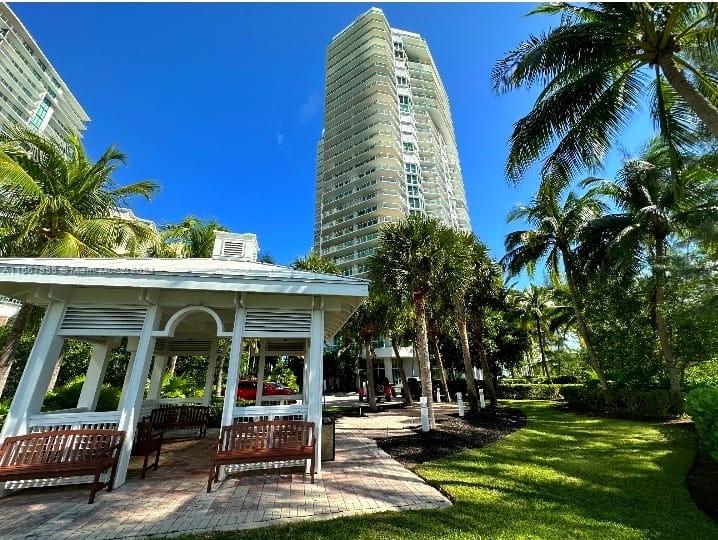16500 Collins Ave # 1954