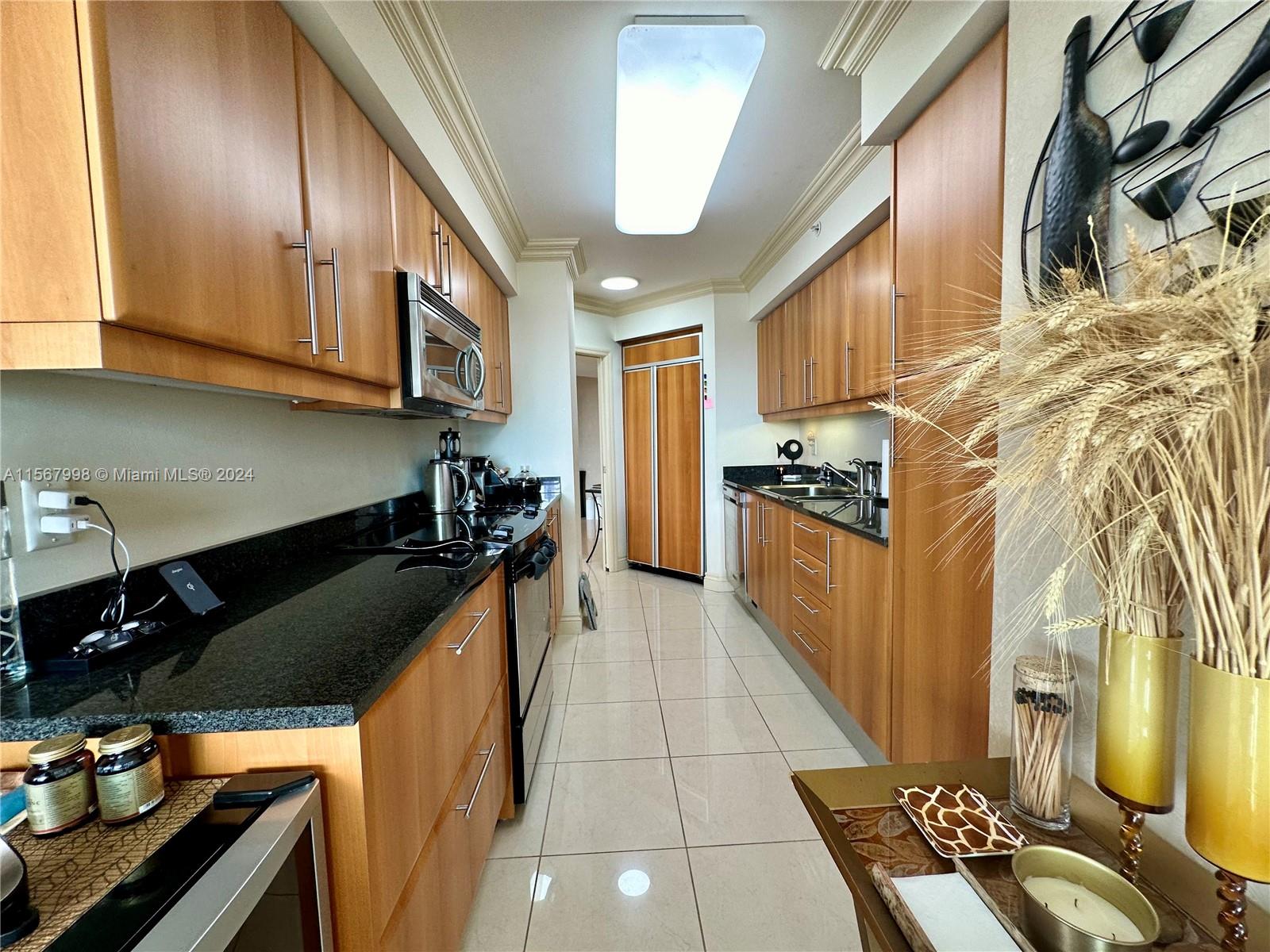 16500 Collins Ave # 1954
