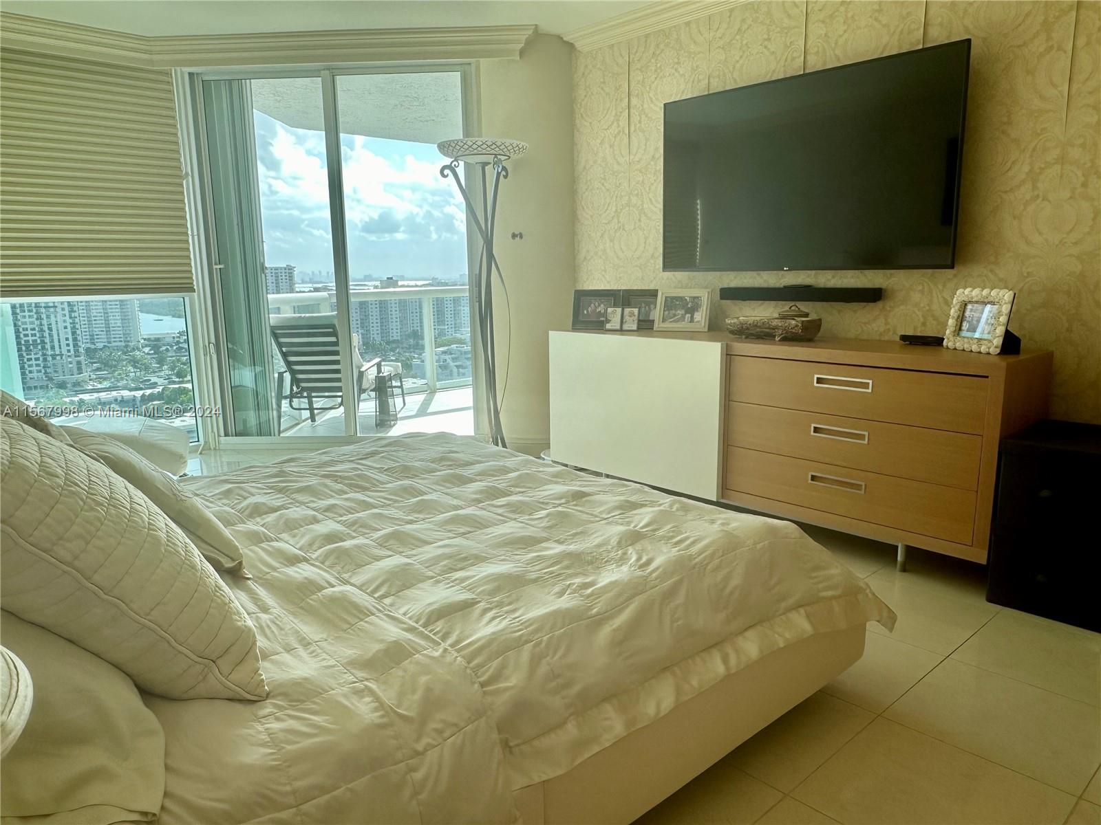 16500 Collins Ave # 1954