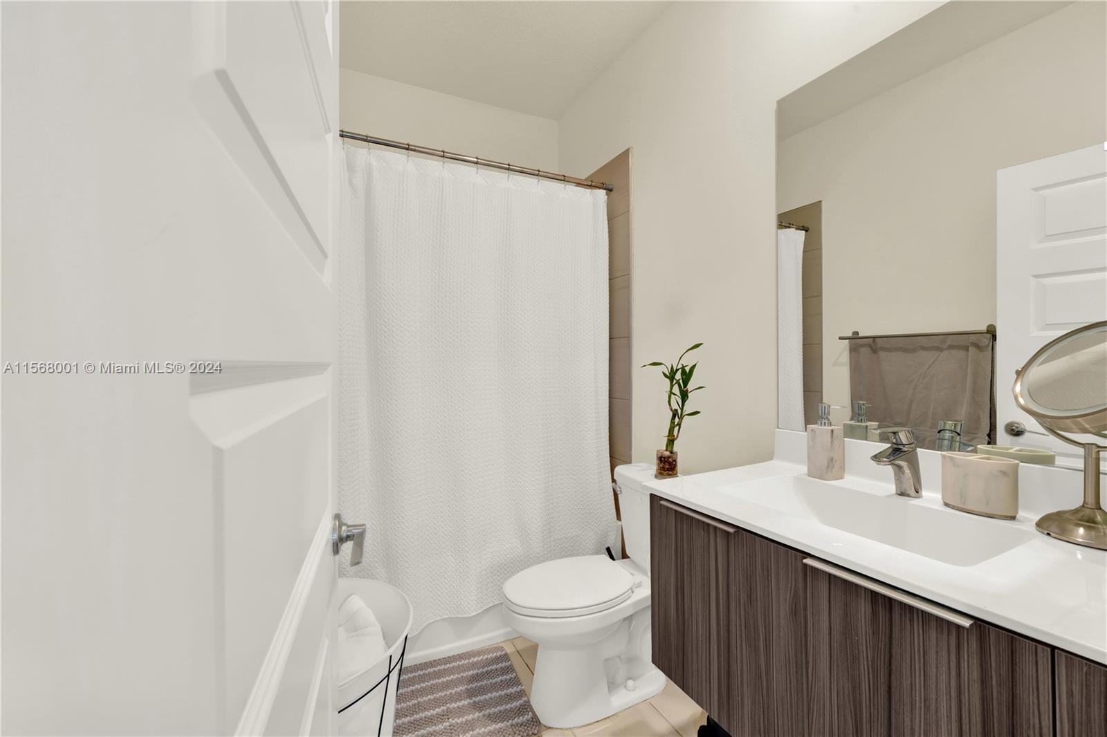 10561 NW 81st St # 10561