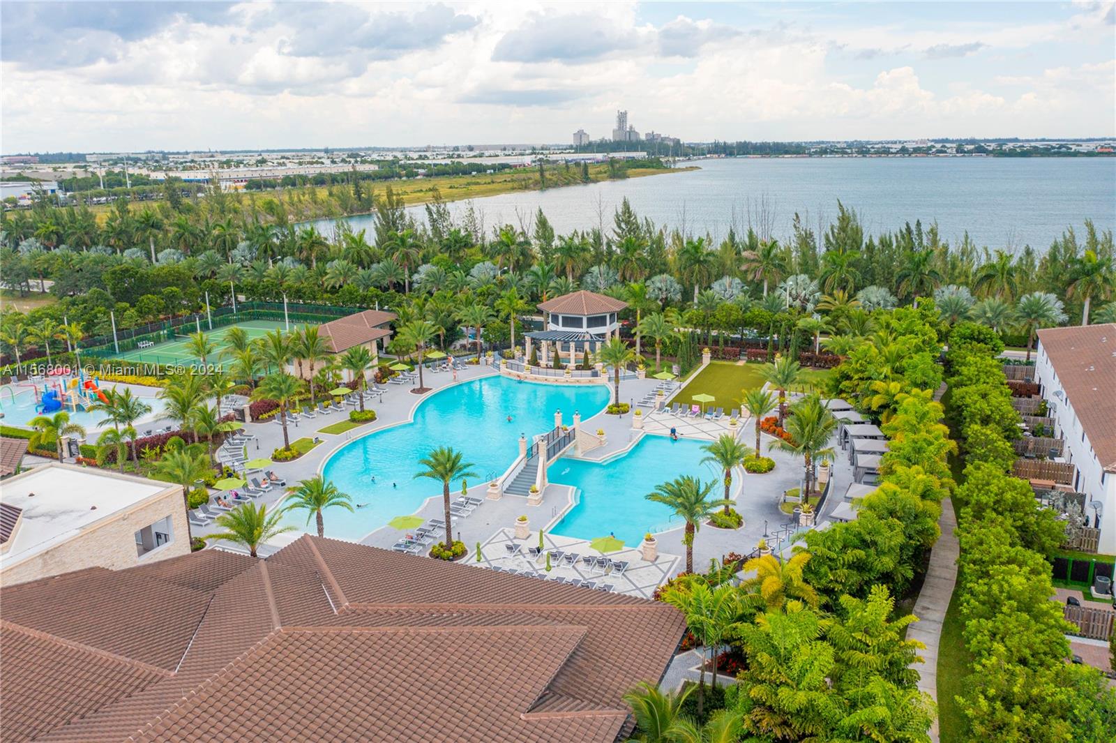 10561 NW 81st St # 10561