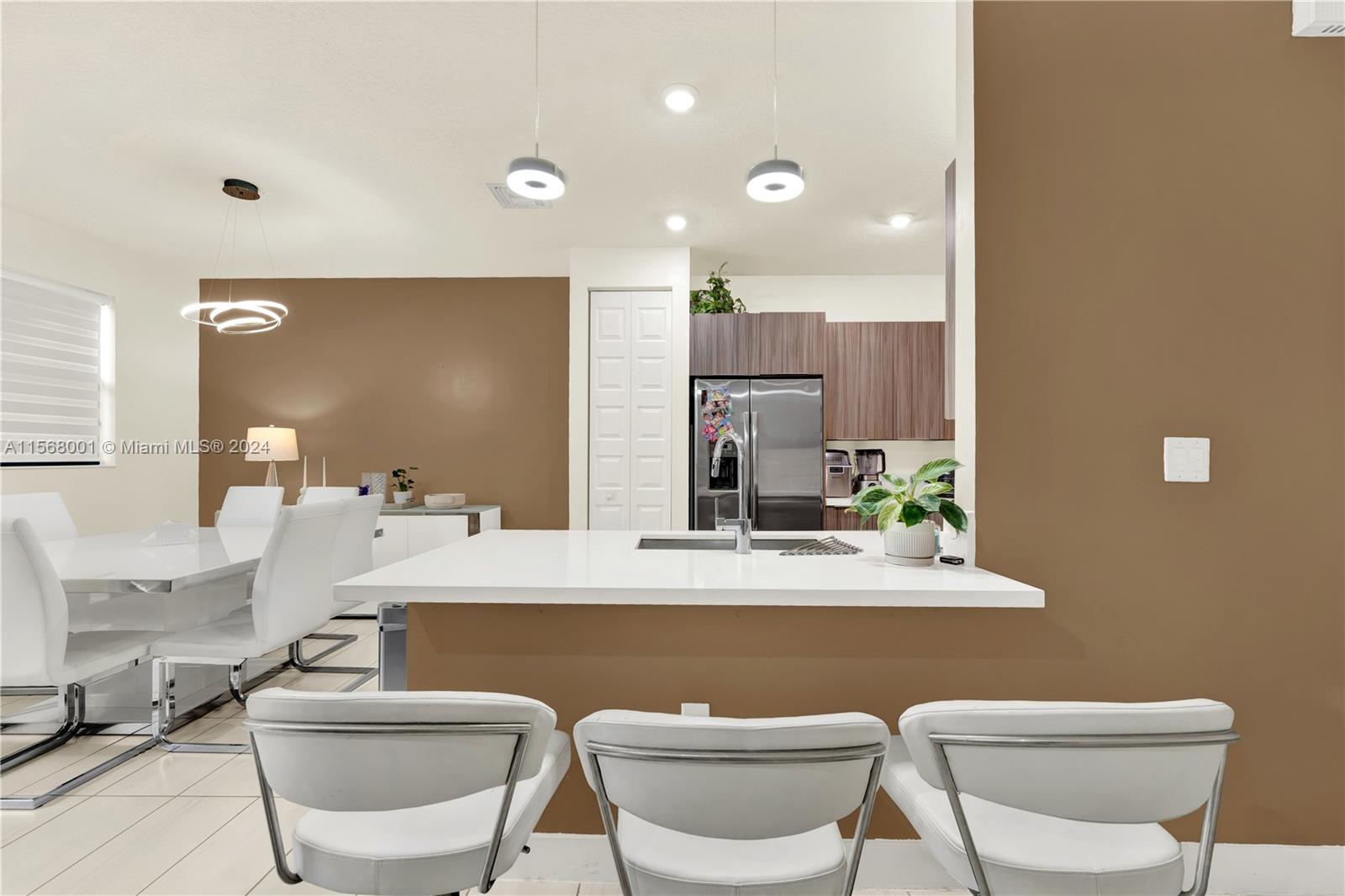 10561 NW 81st St # 10561