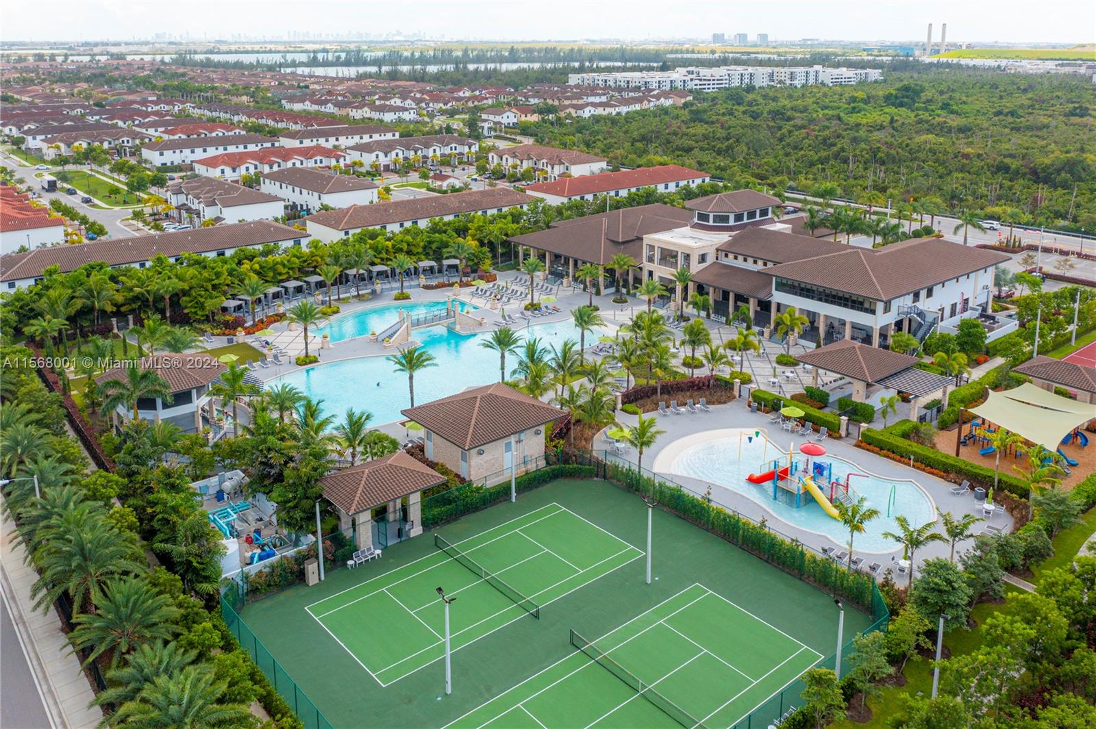 10561 NW 81st St # 10561