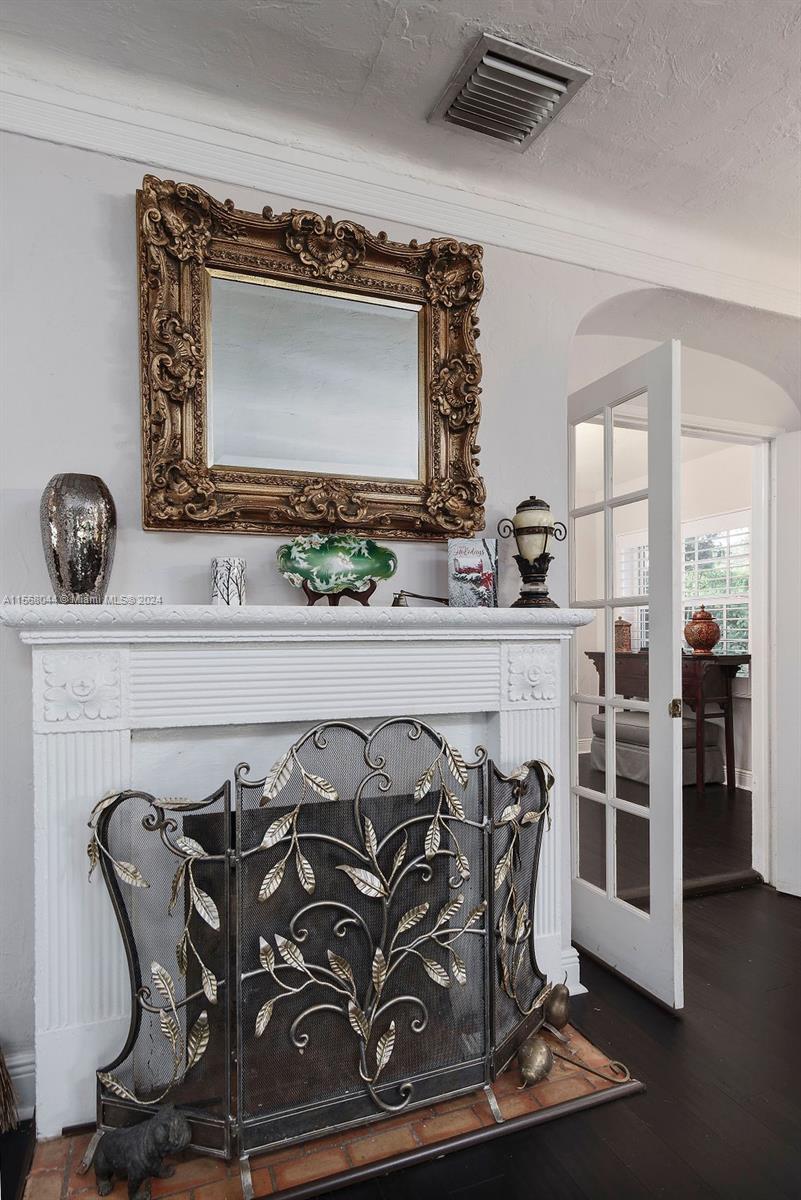 102 NE 107th St