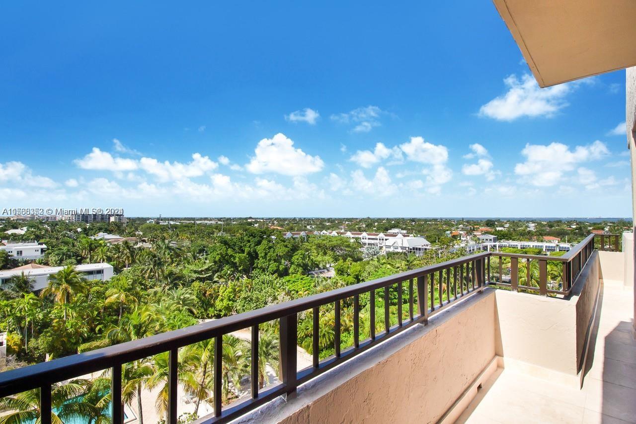 151 Crandon Blvd # 741