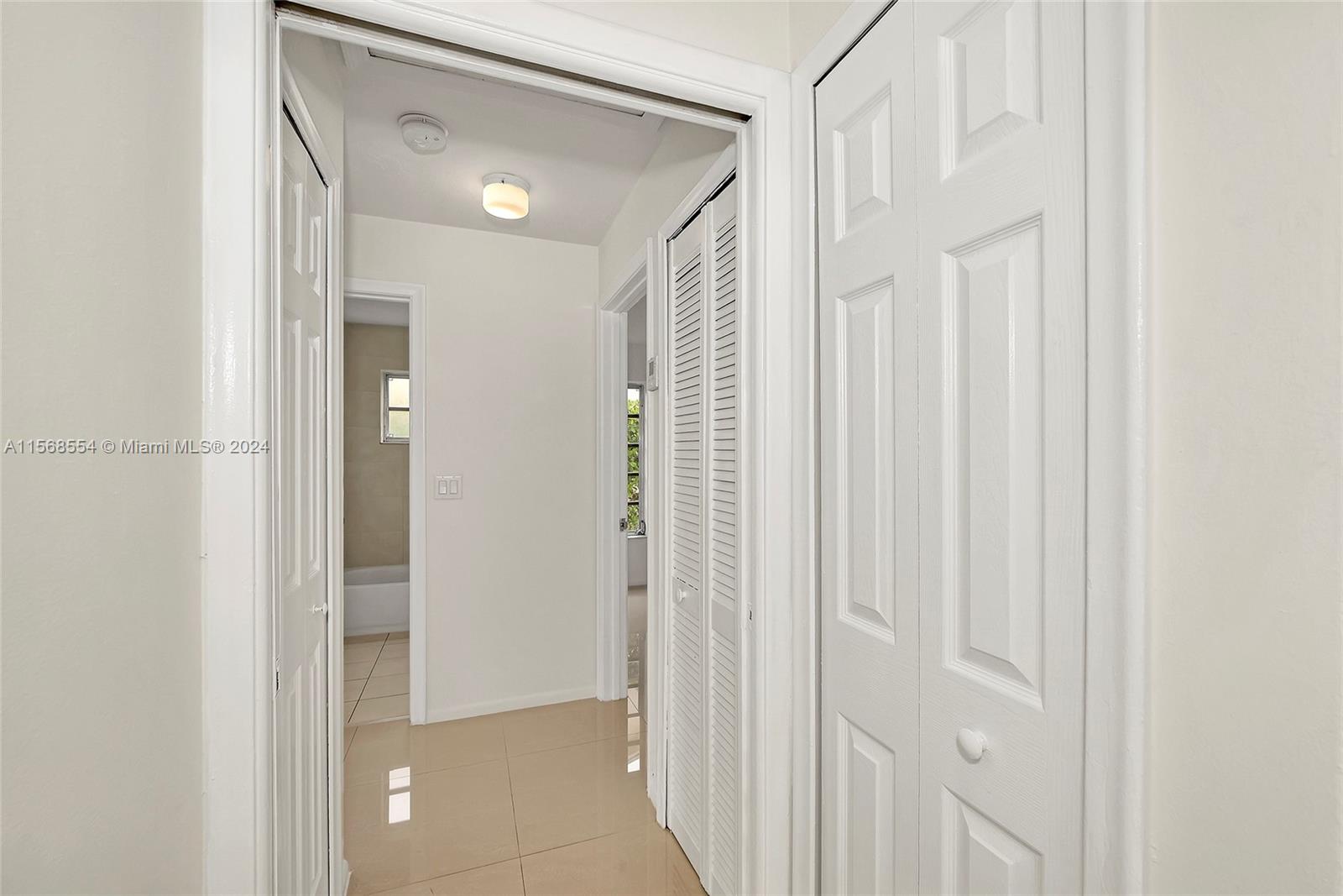 14 NW 108th Pl