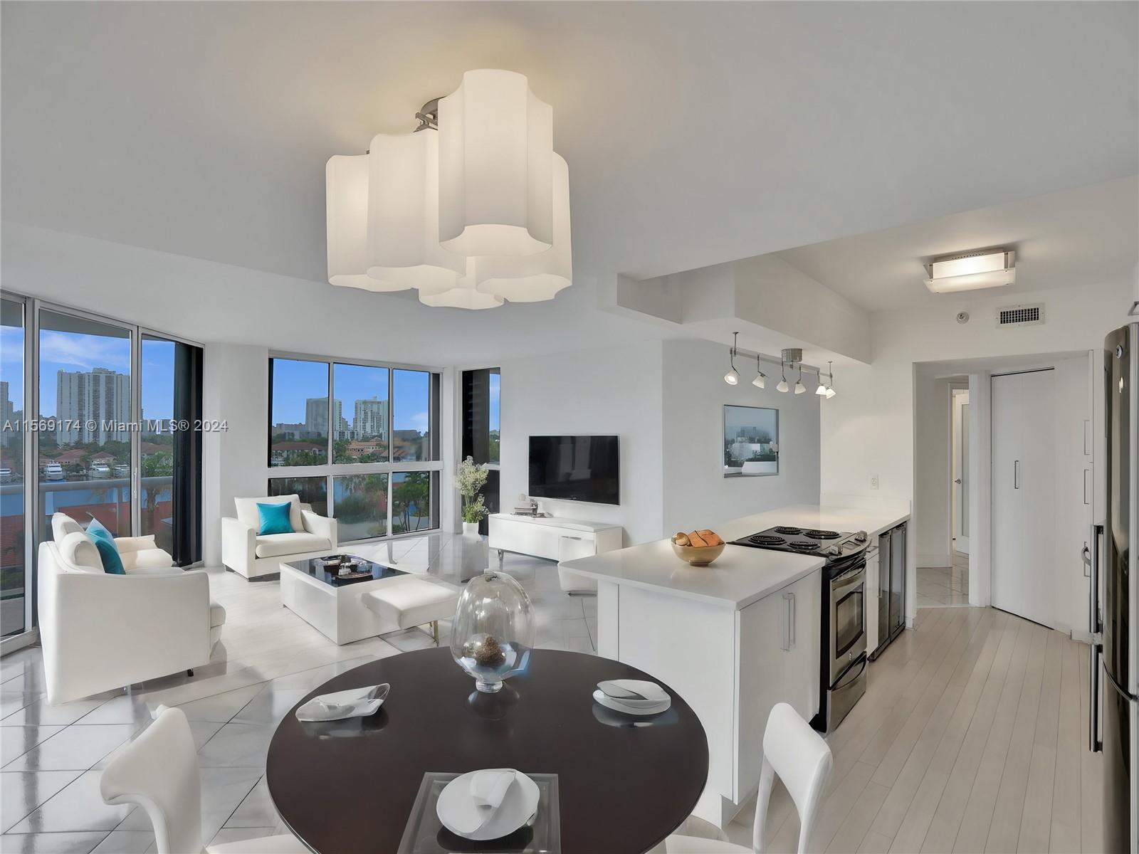 3640 Yacht Club Dr # 606