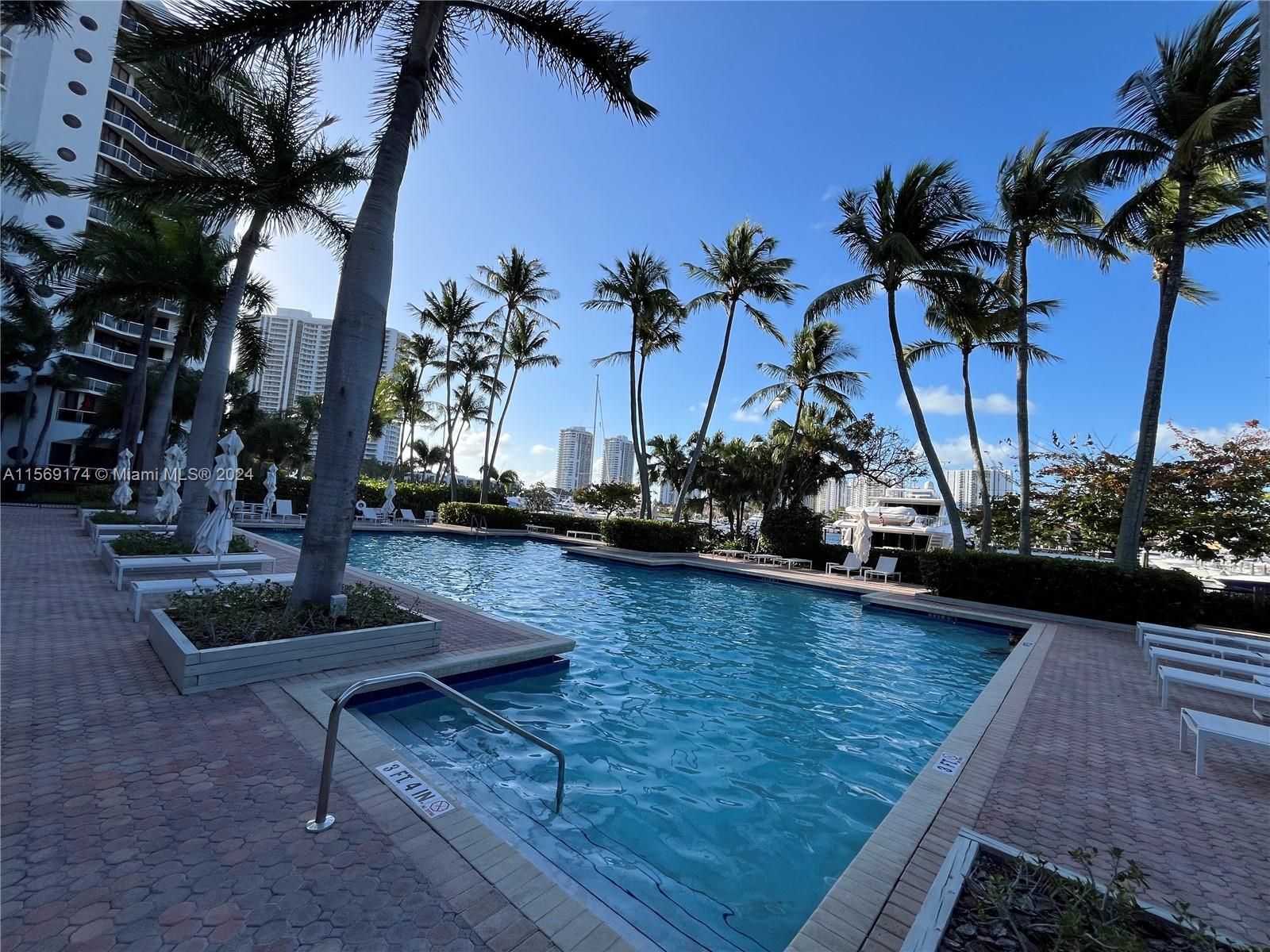 3640 Yacht Club Dr # 606