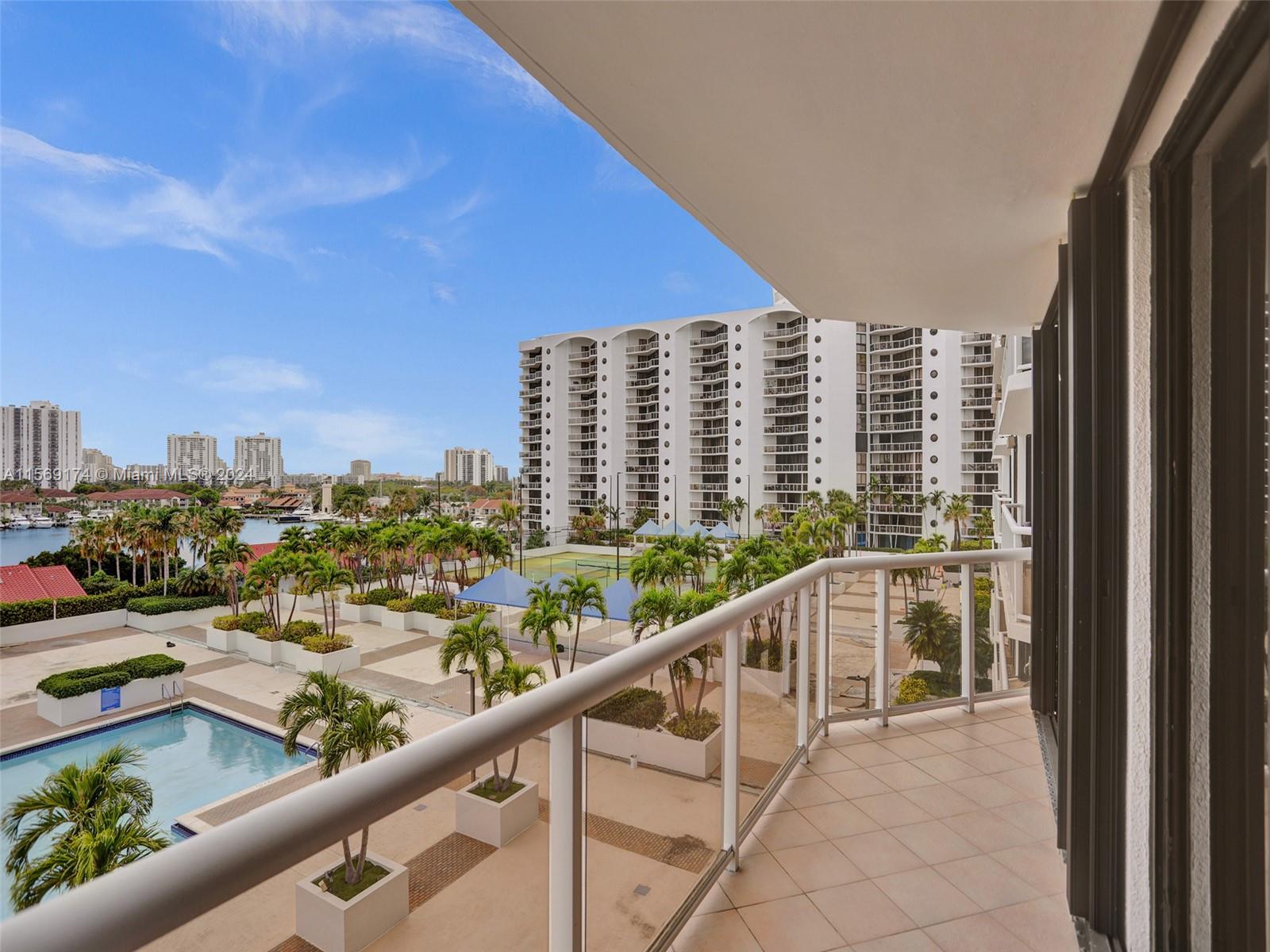 3640 Yacht Club Dr # 606