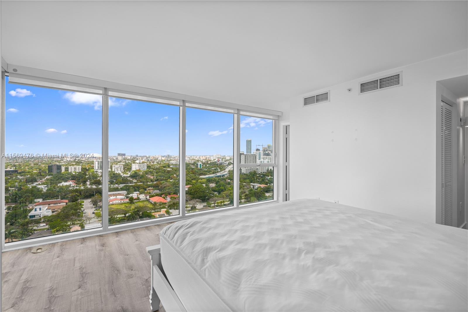 2101 Brickell Ave # 2012