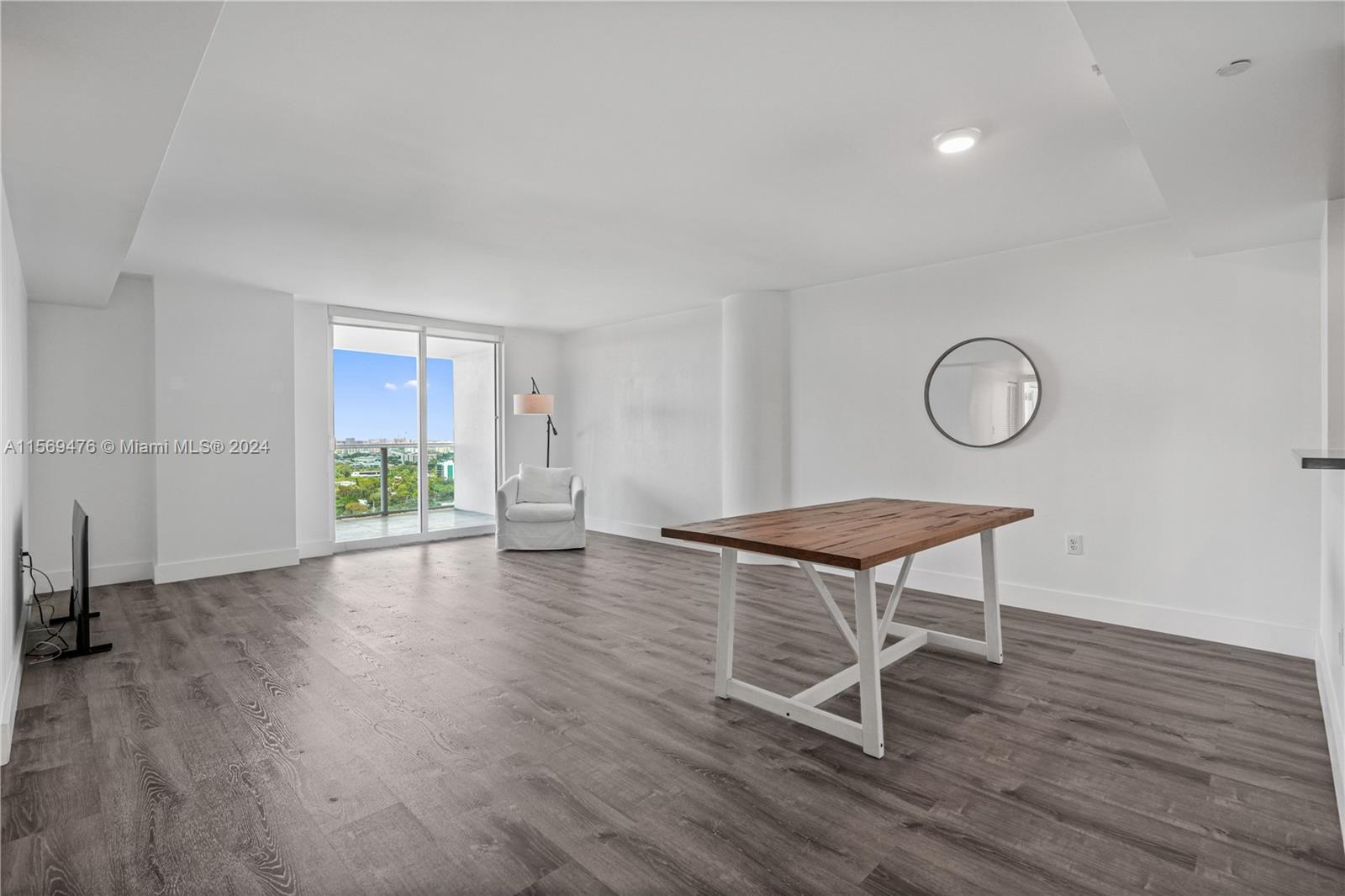 2101 Brickell Ave # 2012