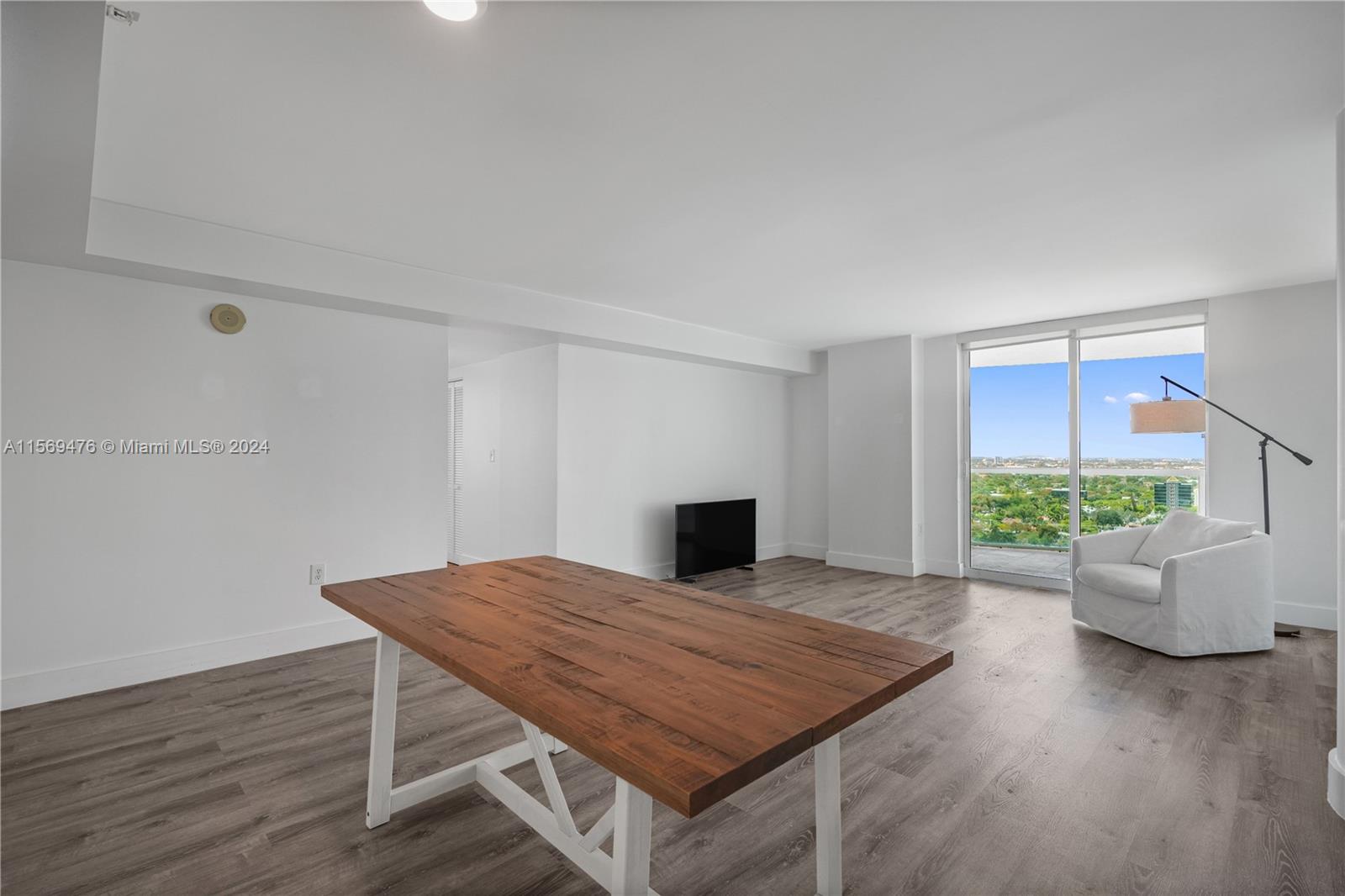 2101 Brickell Ave # 2012