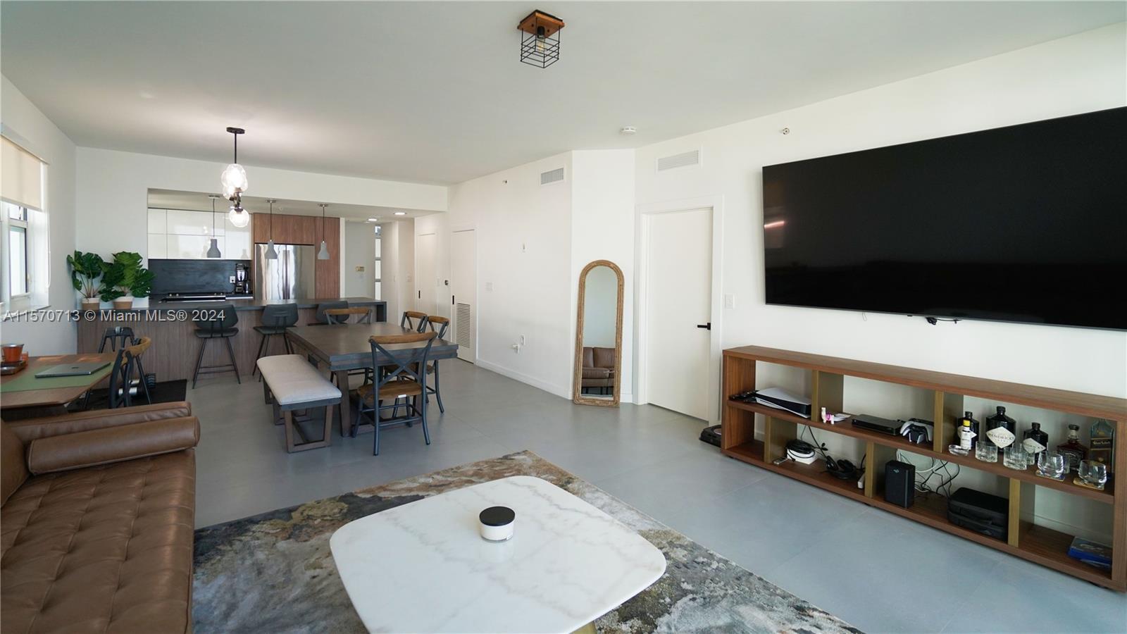 7918 Harbor Island Dr # 112