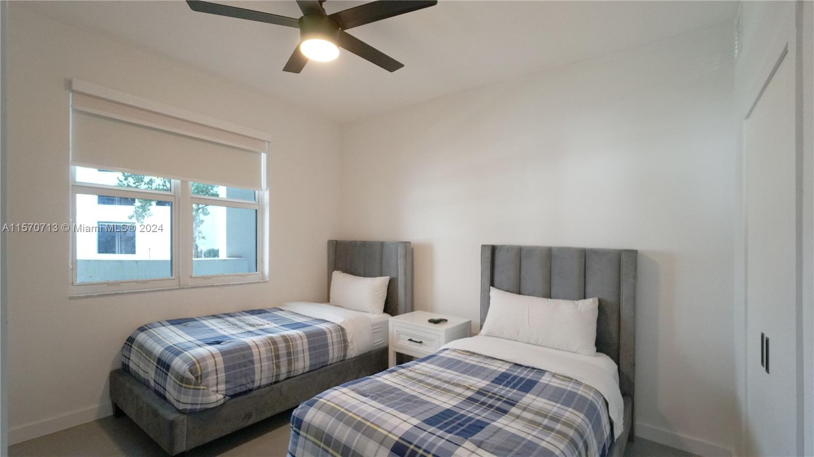 7918 Harbor Island Dr # 112