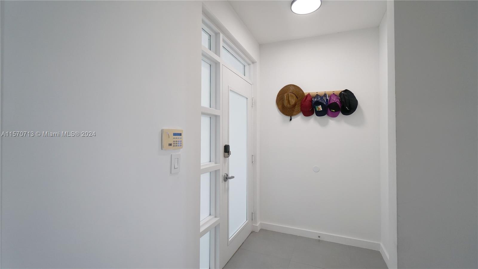 7918 Harbor Island Dr # 112