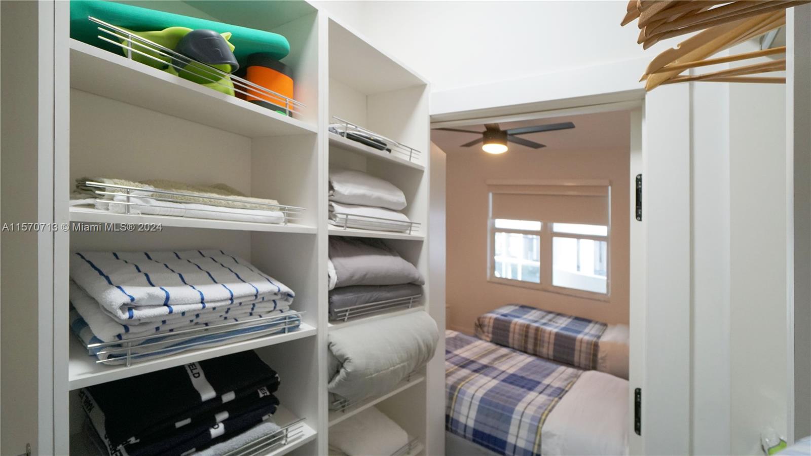 7918 Harbor Island Dr # 112