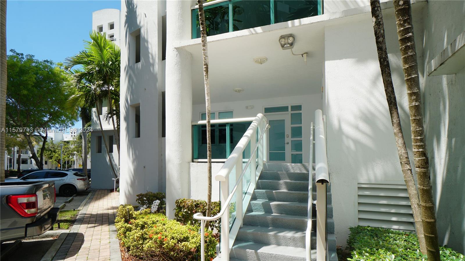 7918 Harbor Island Dr # 112