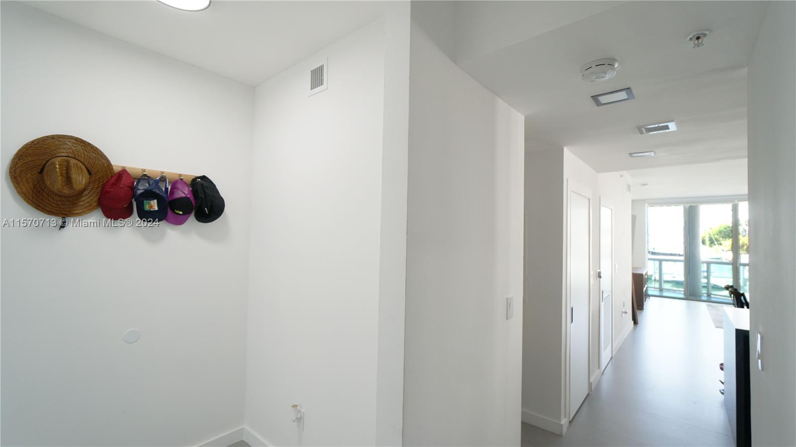 7918 Harbor Island Dr # 112