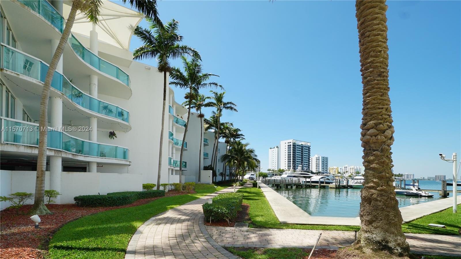 7918 Harbor Island Dr # 112