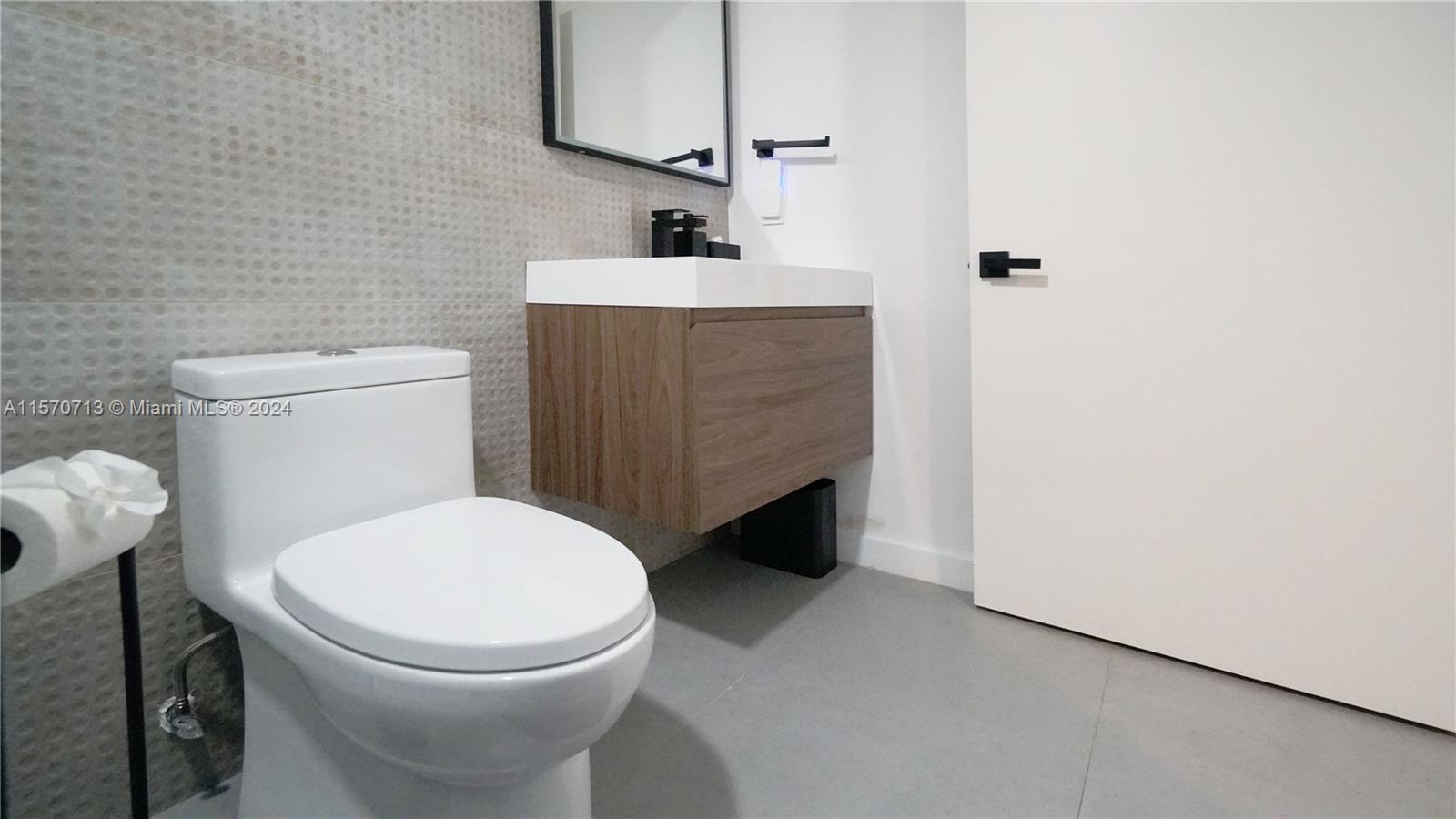 7918 Harbor Island Dr # 112