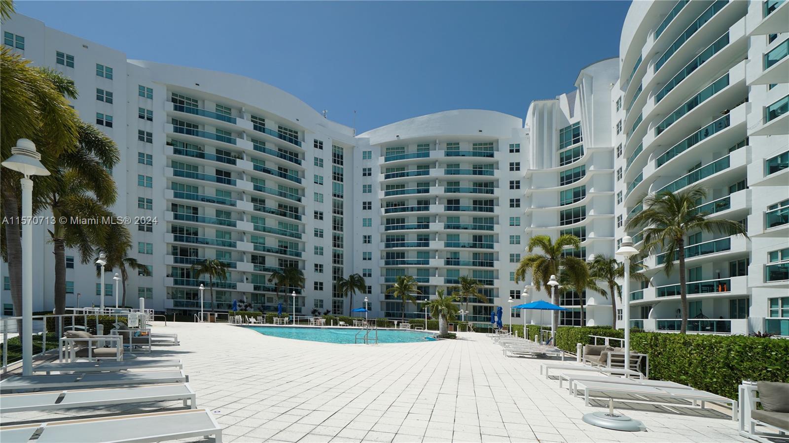 7918 Harbor Island Dr # 112