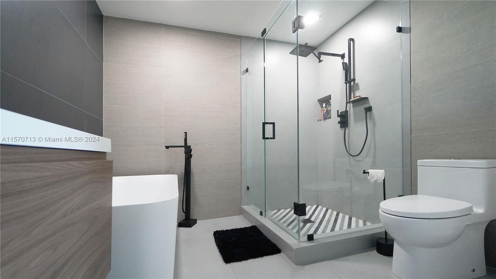 7918 Harbor Island Dr # 112