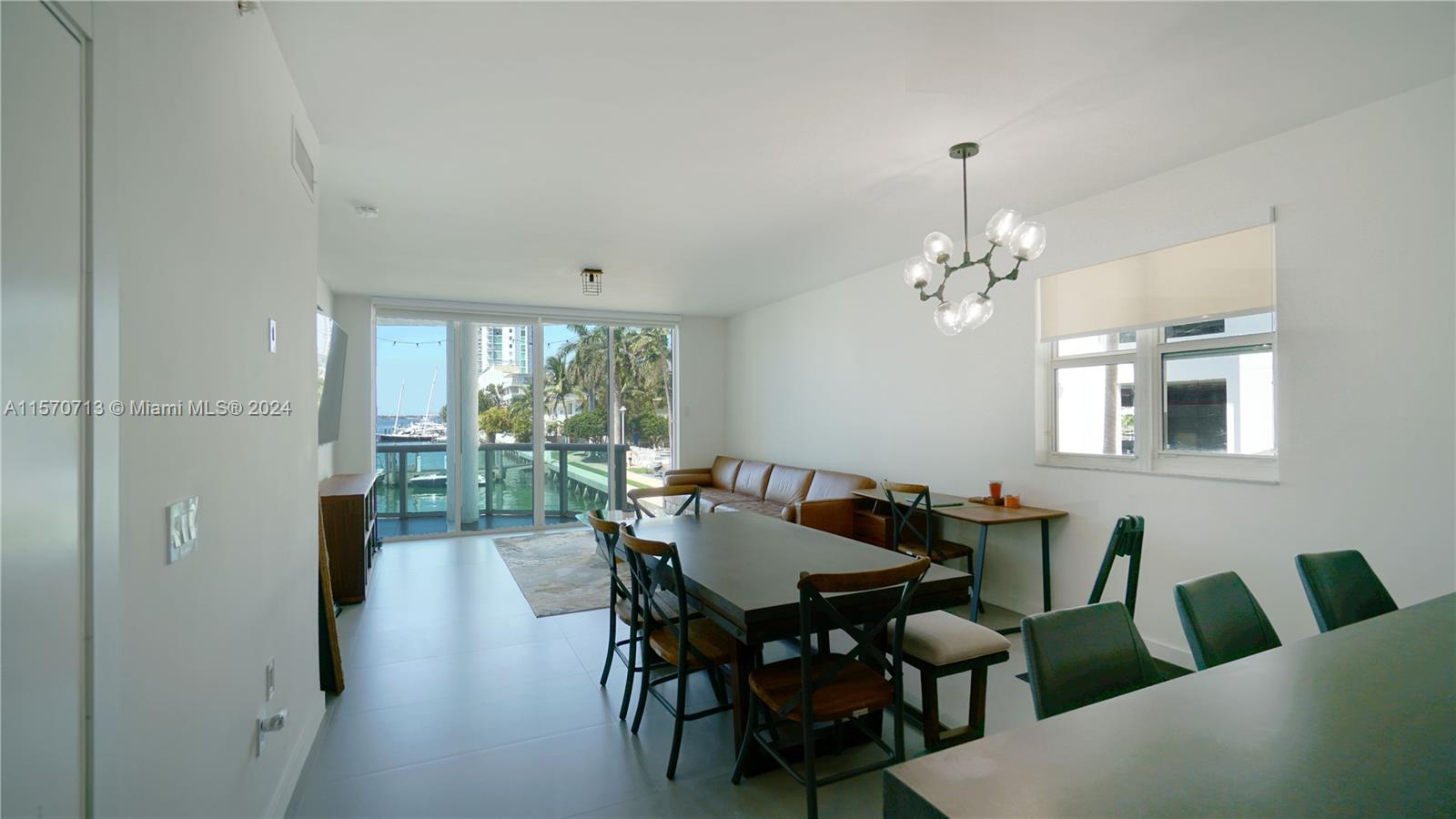 7918 Harbor Island Dr # 112