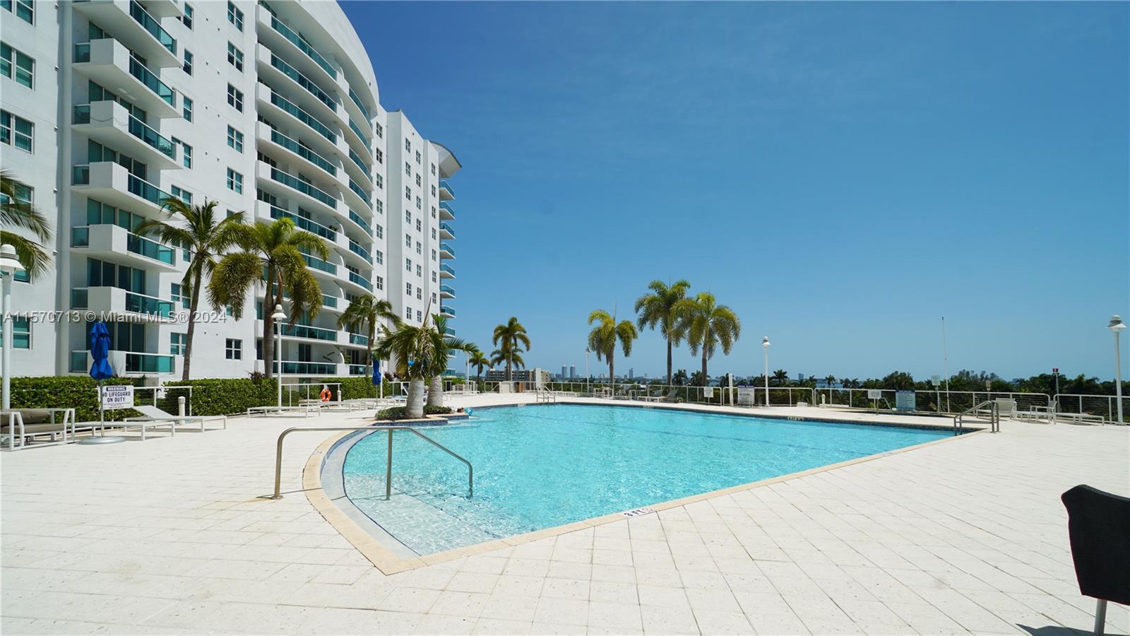 7918 Harbor Island Dr # 112