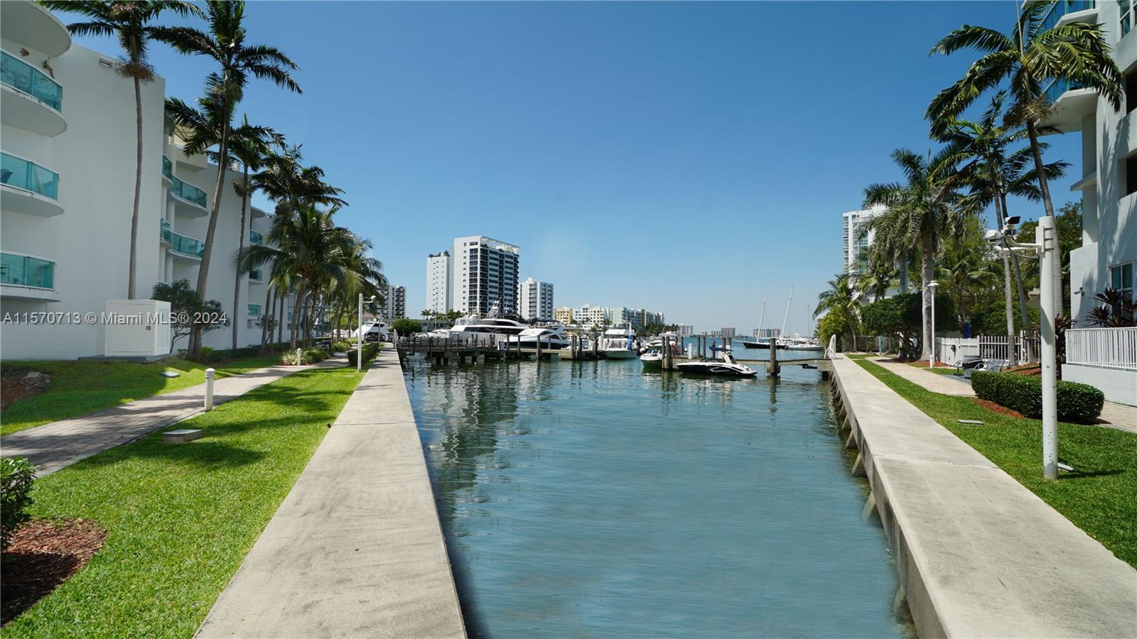 7918 Harbor Island Dr # 112