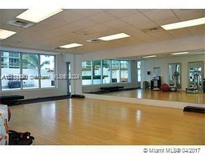 1750 N Bayshore Dr # 4305