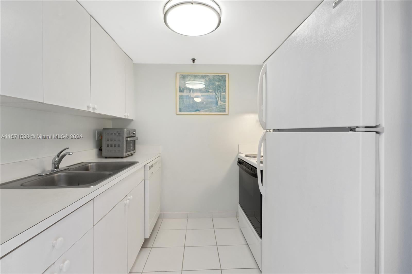 1010 NW 11 St # 301