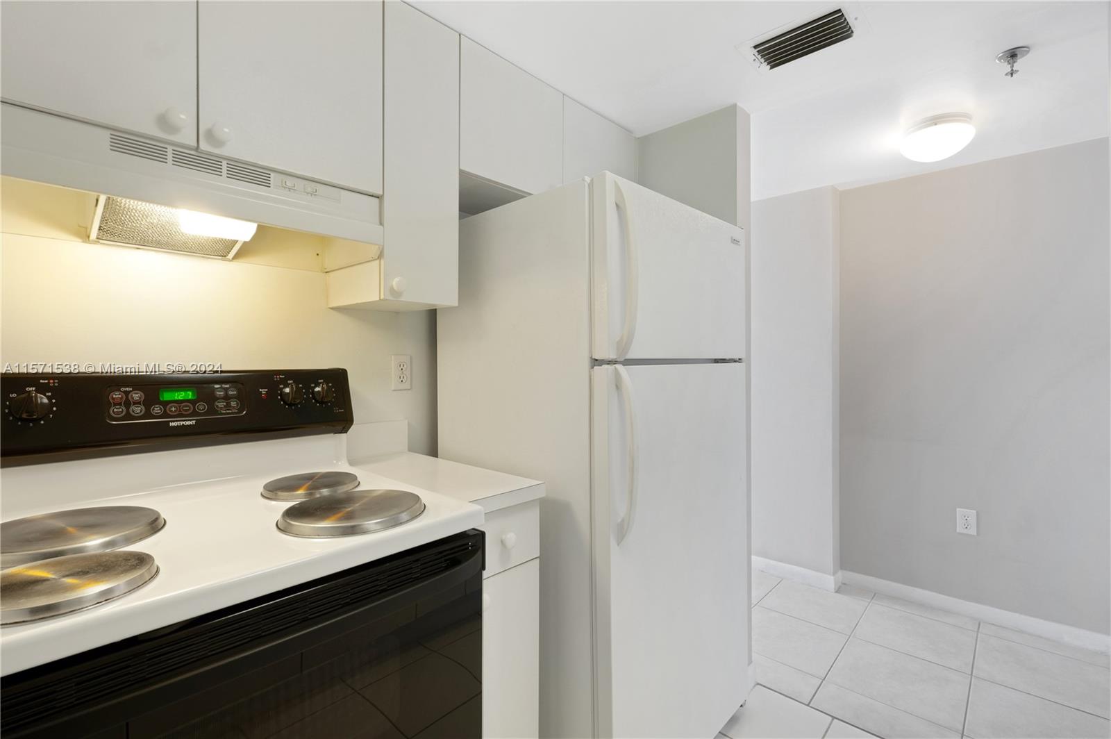 1010 NW 11 St # 301