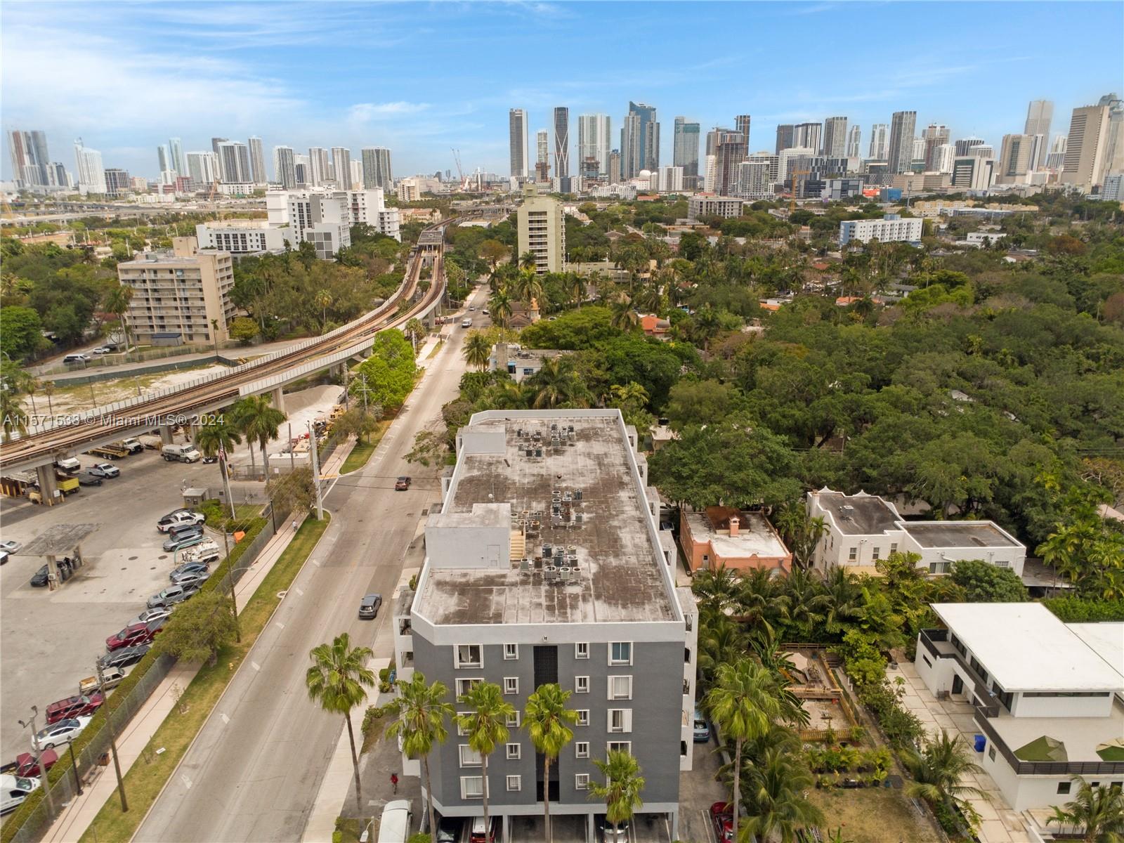 1010 NW 11 St # 301