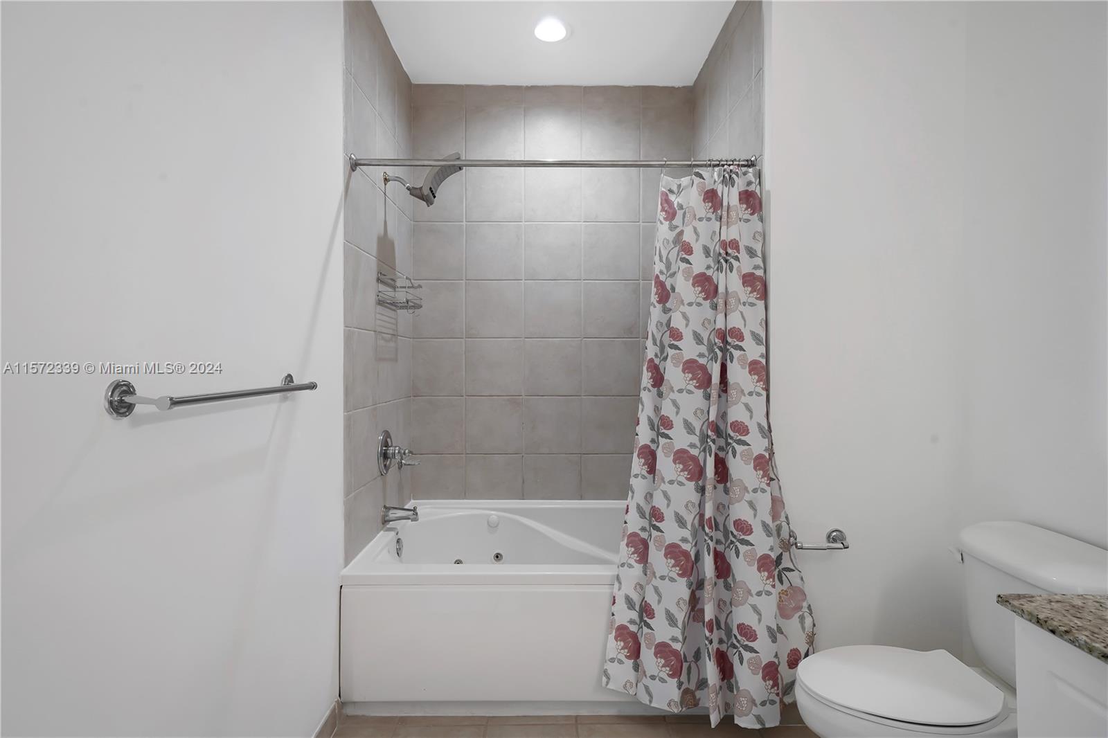 19501 W Country Club Dr # 07 Unit: TS-07