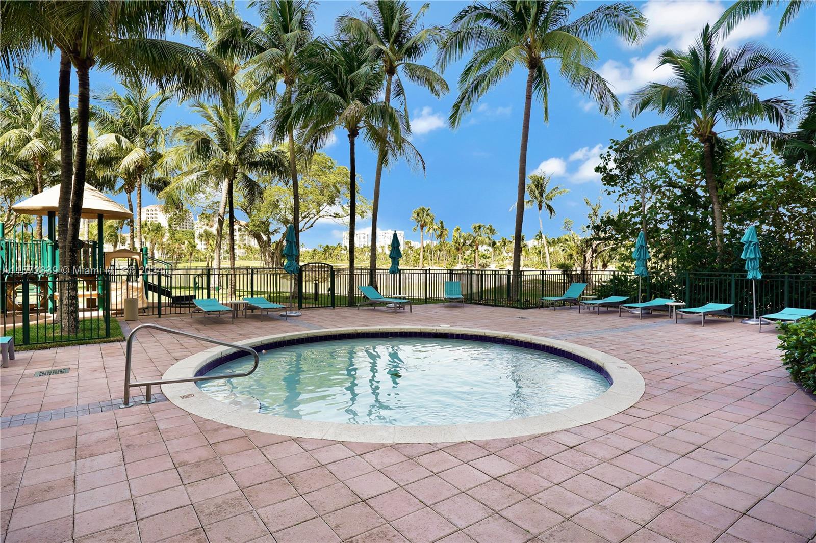 19501 W Country Club Dr # 07 Unit: TS-07