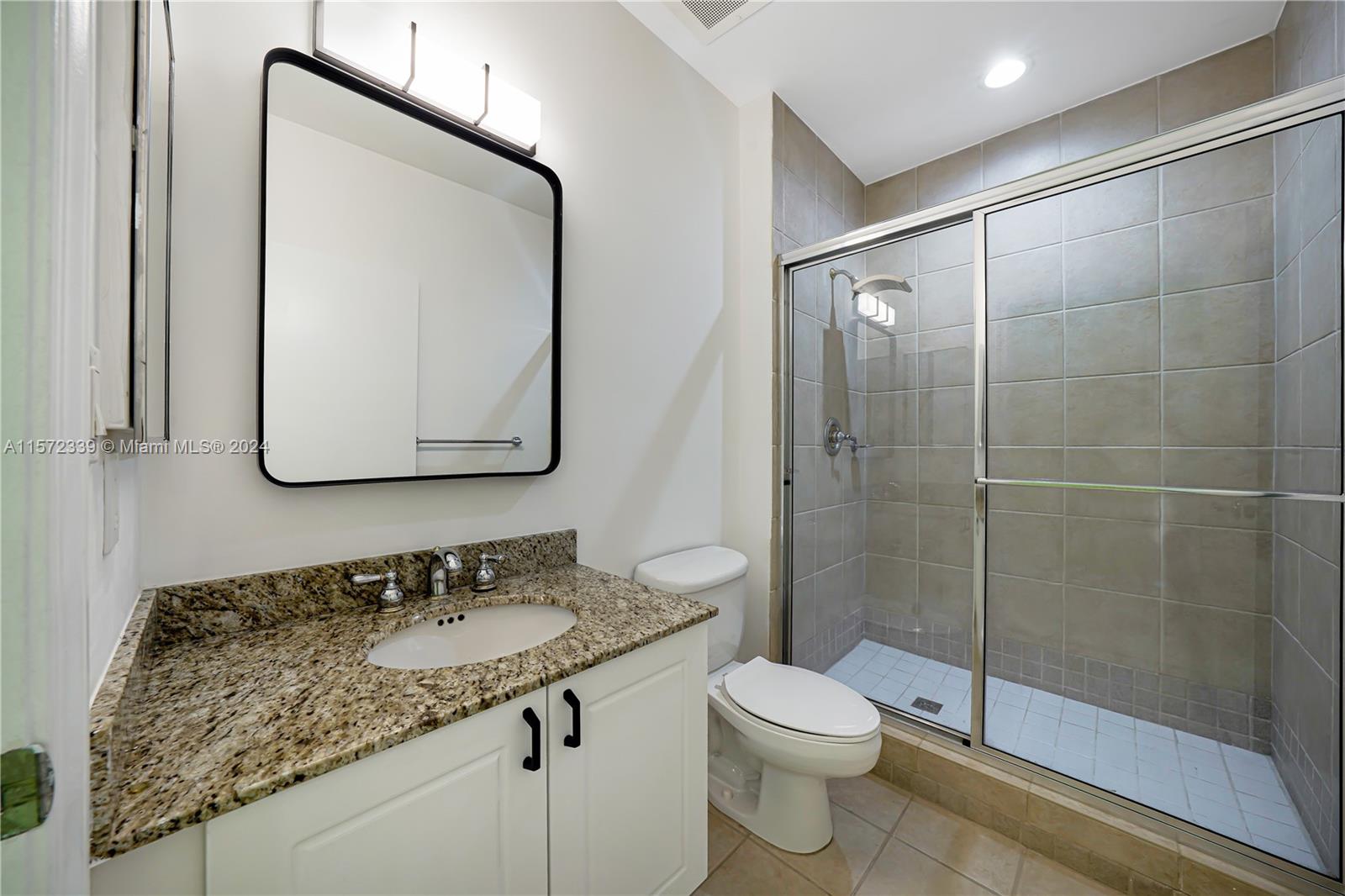 19501 W Country Club Dr # 07 Unit: TS-07