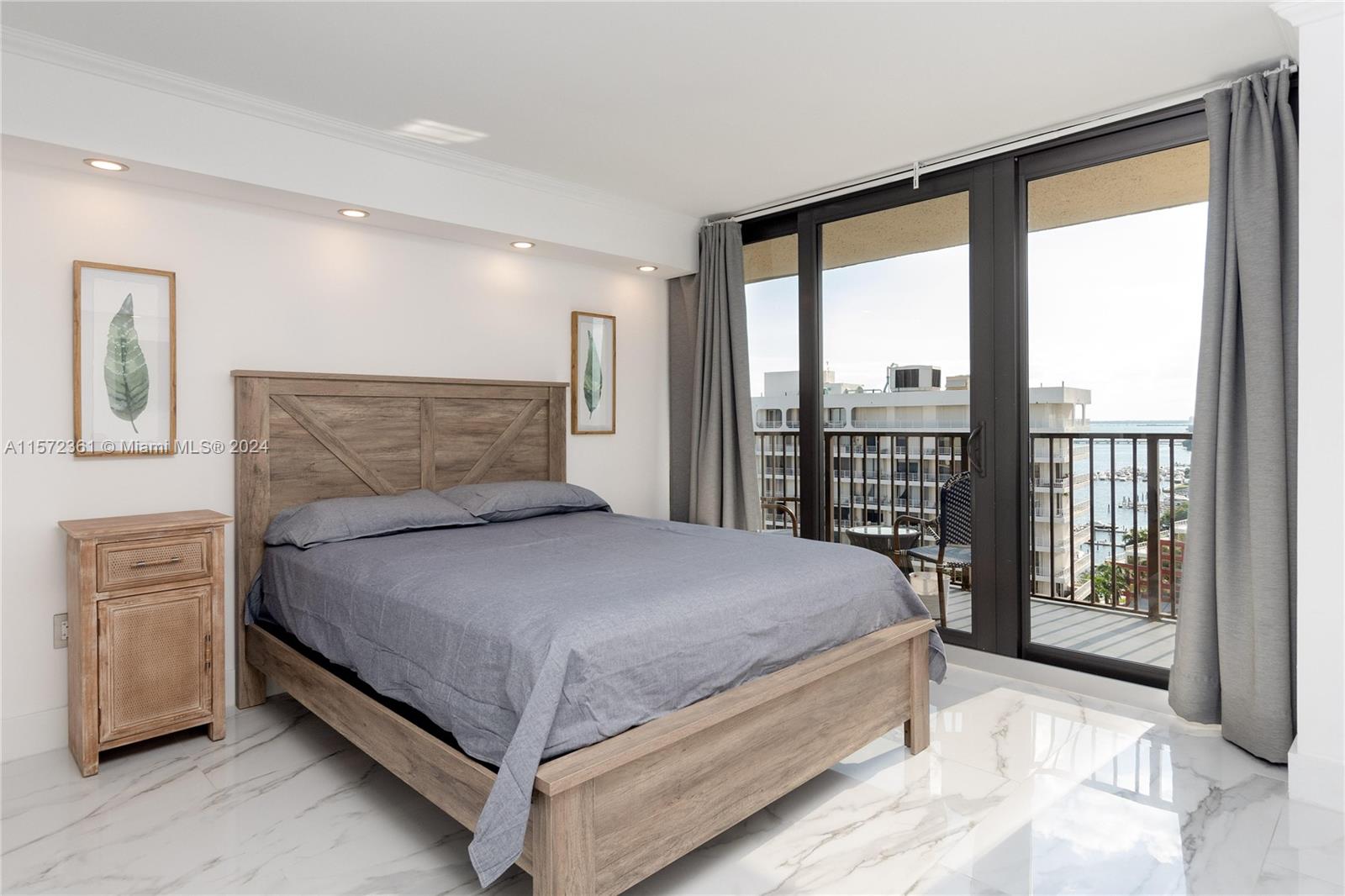 1450 Brickell Bay Dr # 1707
