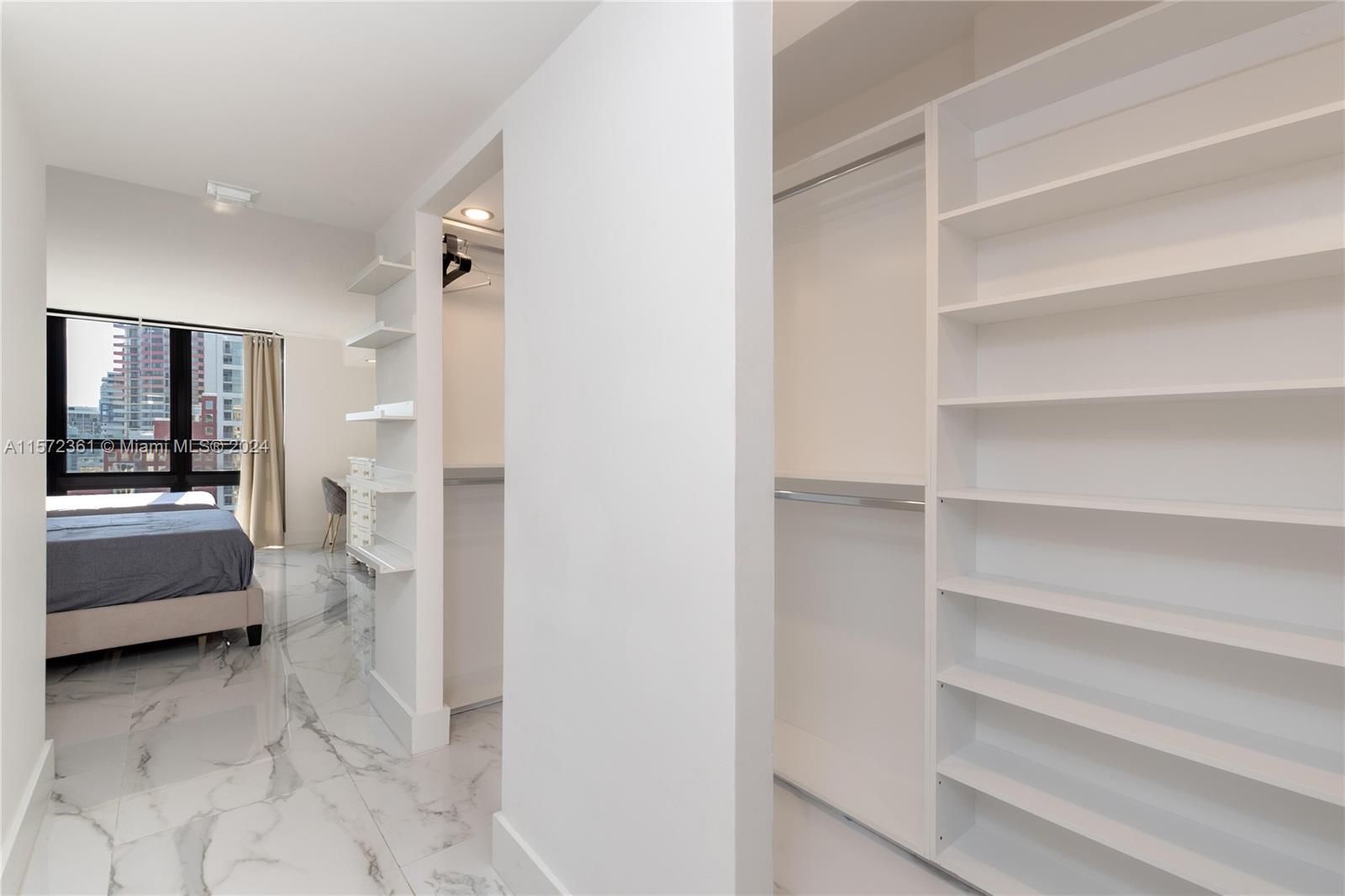 1450 Brickell Bay Dr # 1707