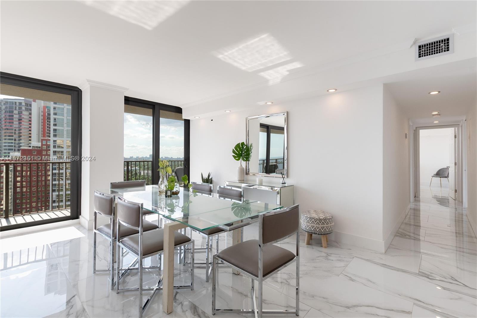 1450 Brickell Bay Dr # 1707