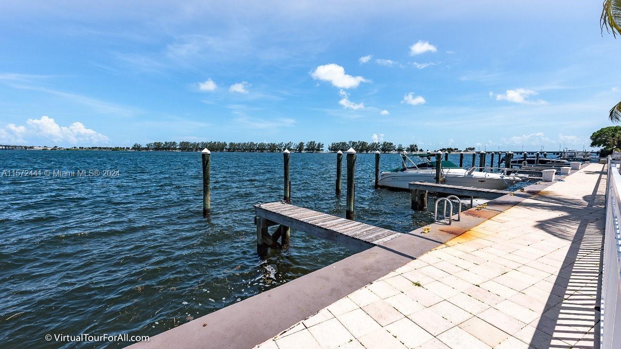 2101 Brickell Ave # 912