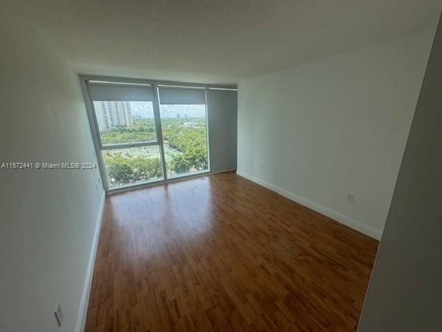 2101 Brickell Ave # 912