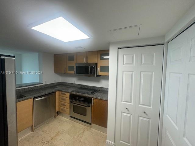 2101 Brickell Ave # 912